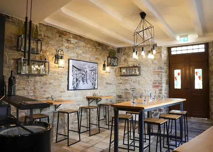Boutiquehotel Burg Adenbach & Alter Weinbau
