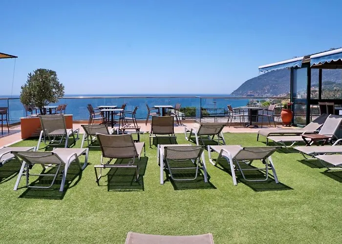 Hotel Vicky II