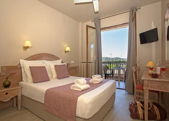 ULVF Hôtel Castel Luberon
