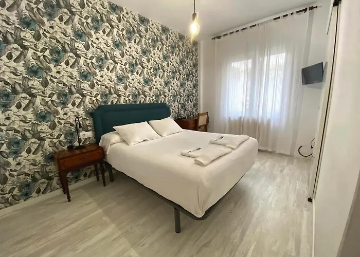 Pensión Residencia J. Lago Muros