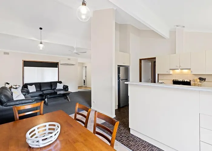 Unwind In Mildura'S 3Br Hidden Gem