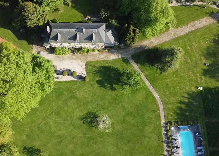 Clos Masure Hotel De Campagne