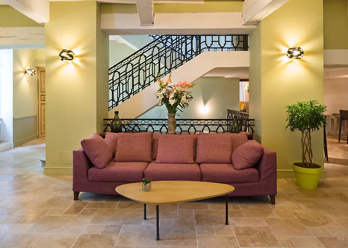 Le Moulin De Vernegues Hotel & Spa