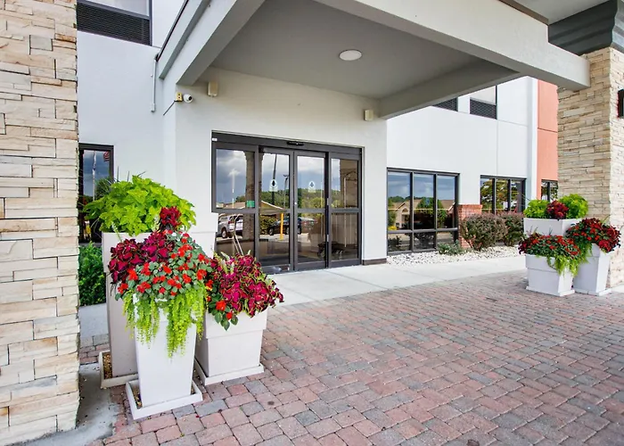 Holiday Inn Express Dublin By Ihg