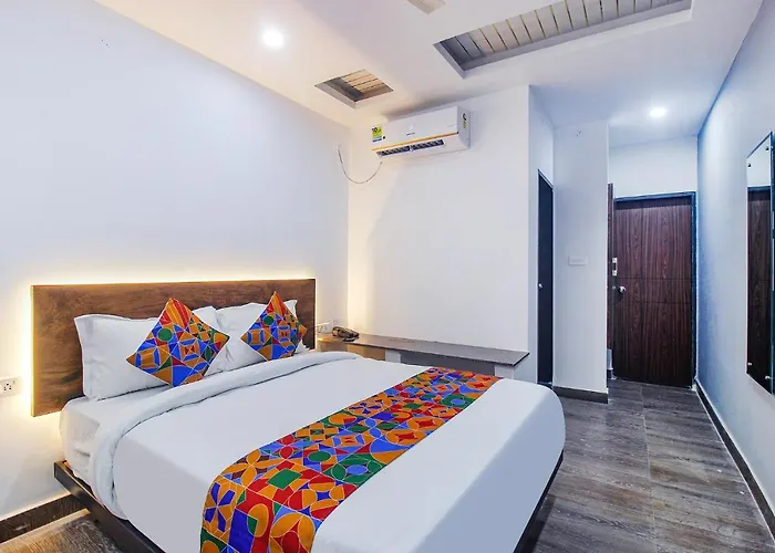 Fabhotel Dark Inn - Nr Golkonda Fort And Qutub Shahi Tombs Hyderabad