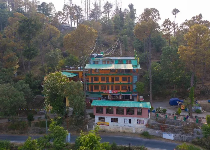 New Dolma Hotel