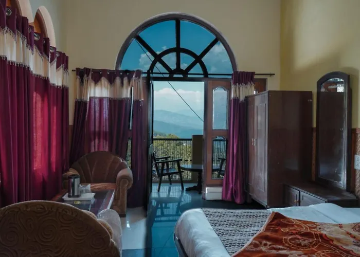 Himalaya Mount View Resort Kausani