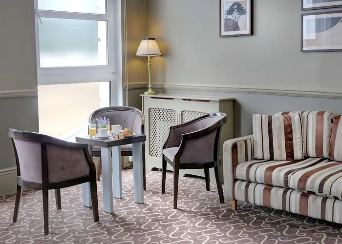 Exmouth Beach Hotel