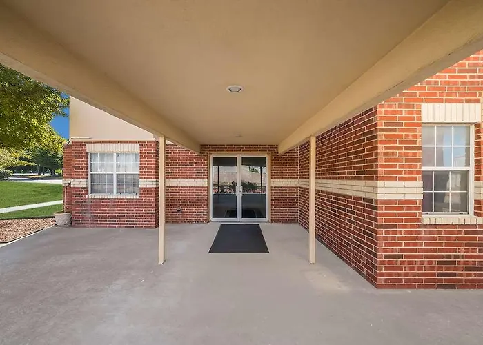 Econo Lodge Inn & Suites Mesquite - Dallas East