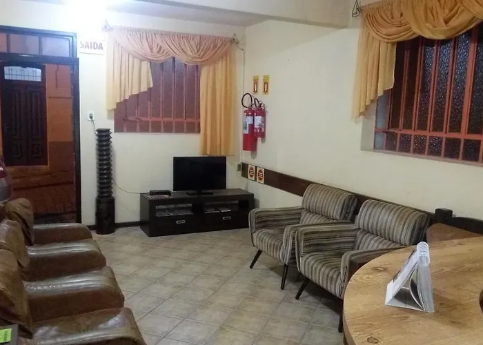 Kontiki Hotel