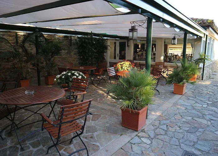 Hotel Virxe Da Cerca By Pousadas De Compostela