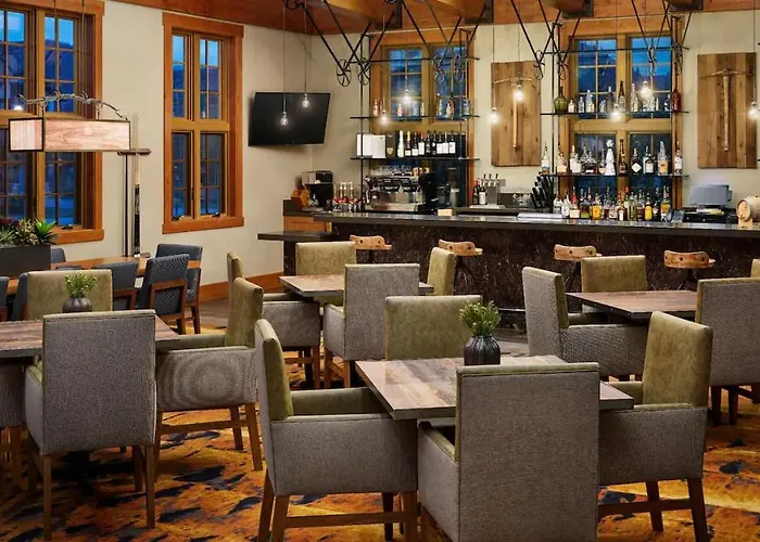 Exquisite Upscale Oasis - Ski Resort