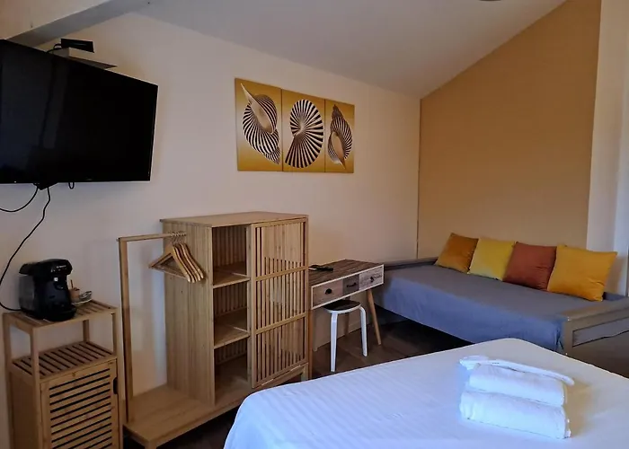 Hôtel L'Auberge Canaulaise