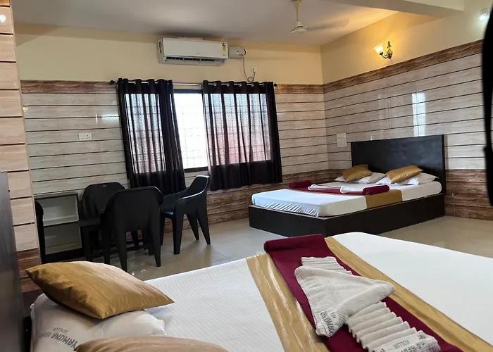 Yamuna Vihar Toursit Home