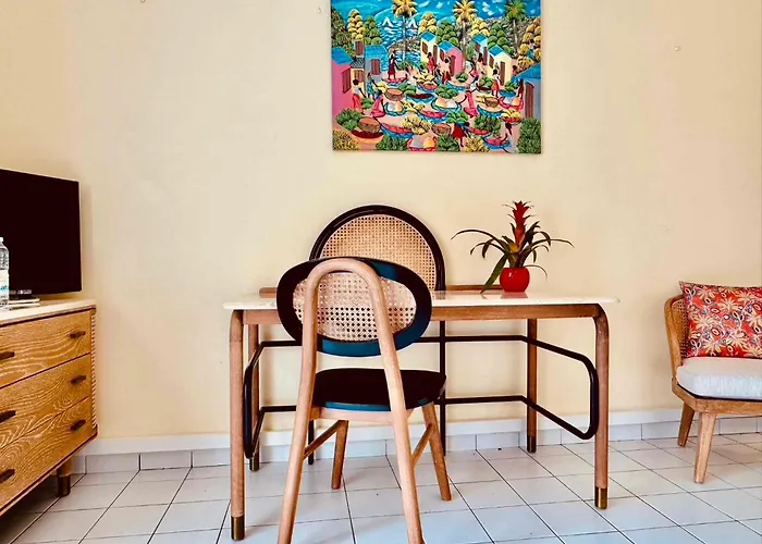 Residence Le Vallon Guadeloupe Parc Piscine Appartements & Studios