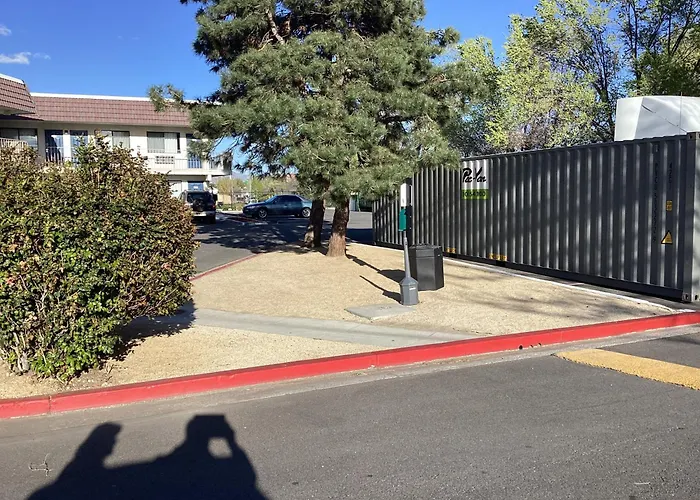 Motel 6-Reno, Nv - Livestock Events Center