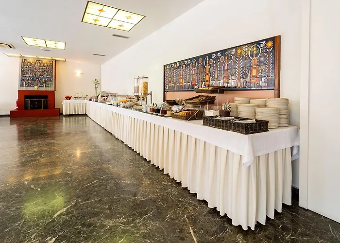 Oceanis Hotel