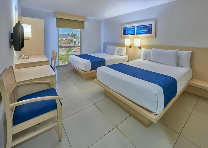 City Express By Marriott Manzanillo