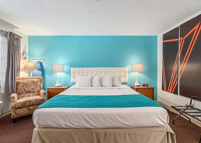 Howard Johnson By Wyndham Traverse City