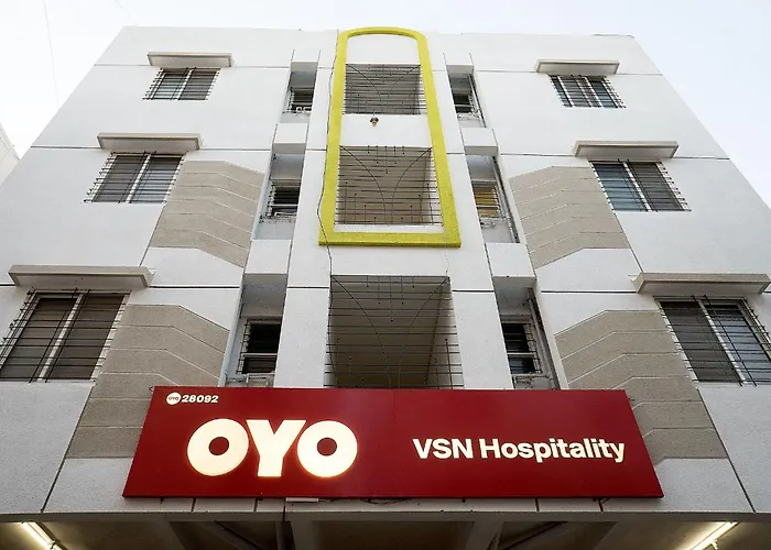 Hotel O Rvc Hospitality Near Pune Airport