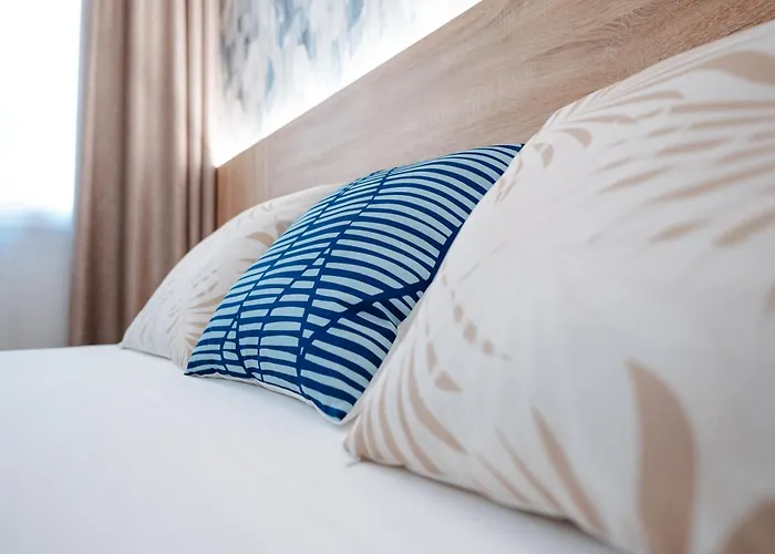 Sweet Lloret Suites - Smart Hotel