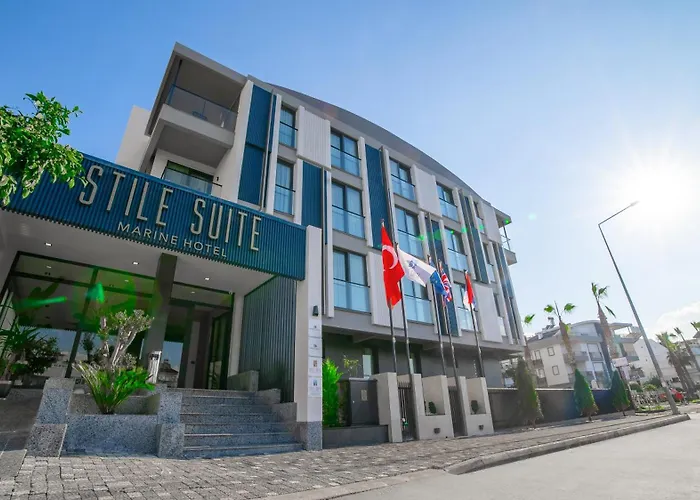 Stile Suite Marine Hotel
