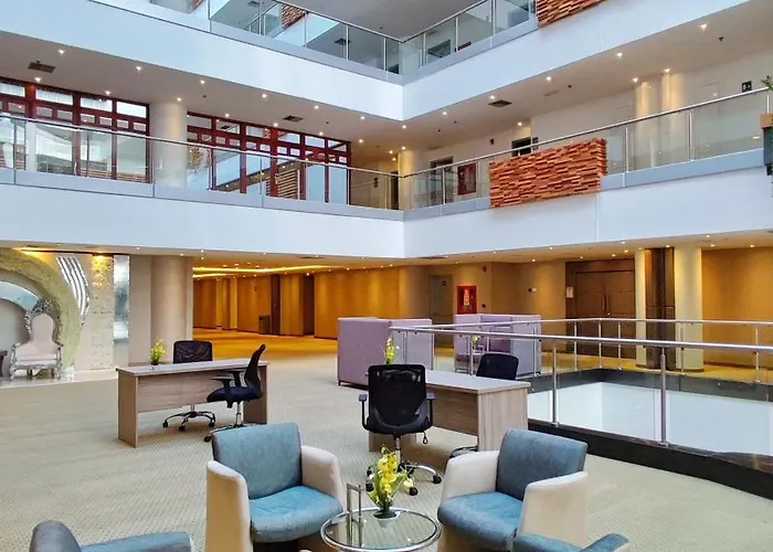 Rosa Bela Hotel & Convention Center