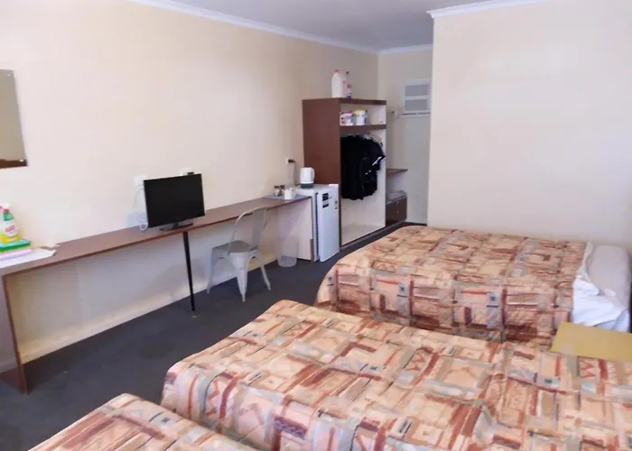 Austral Inn