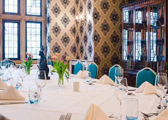 Cricklade House Hotel, Sure Hotel Collection By Best Western