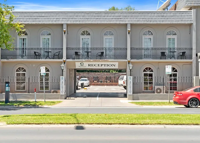 Sherbourne Terrace Hotel