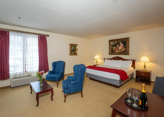 Silverland Inn
