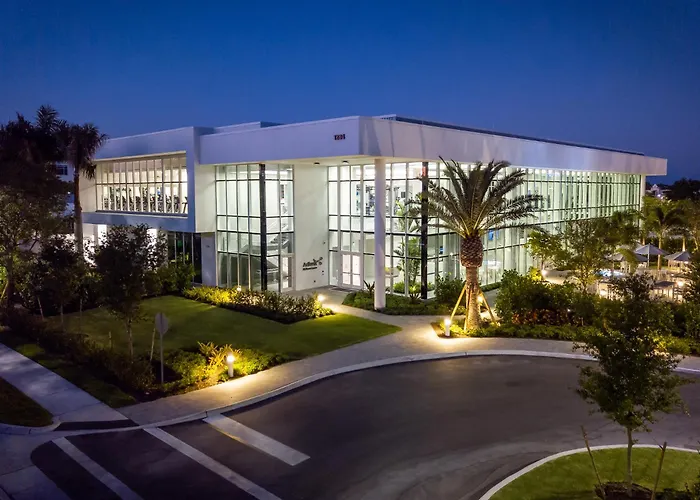Innovation Hotel Naples Park