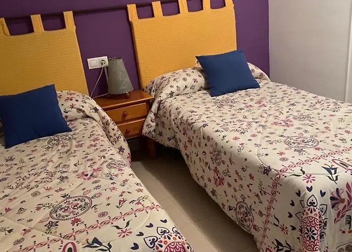 Hostal y Apartamentos la Vereda