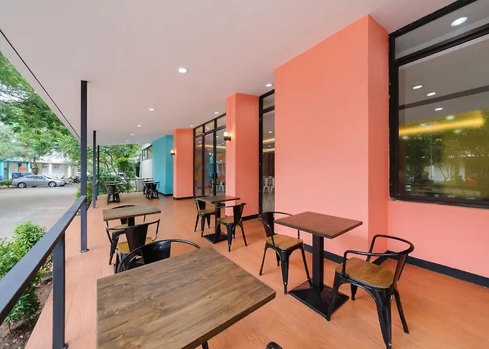 Sans Hotel The Green Bekasi By Reddoorz