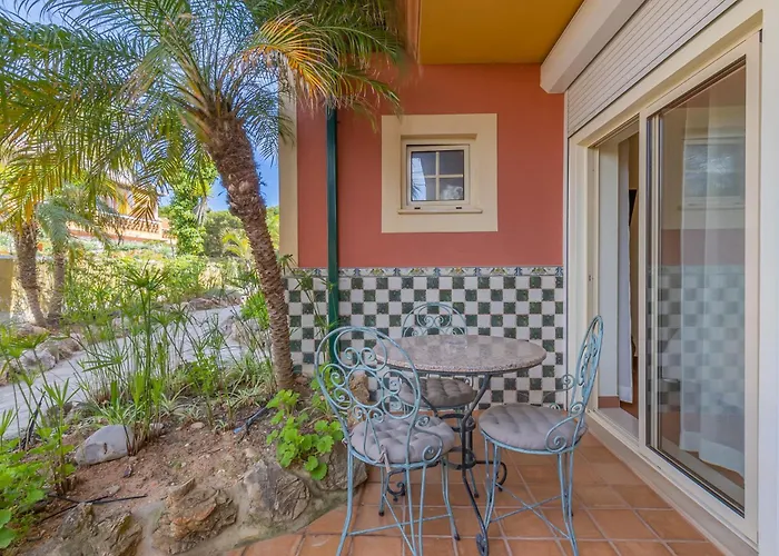 Villas D. Dinis - Charming Residence (Adults Only)