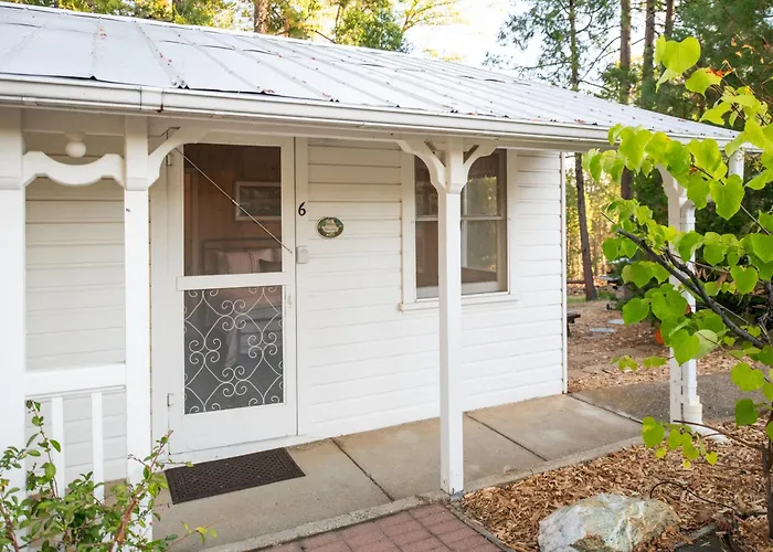 Inn At Sugar Pine Ranch