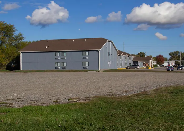New Victorian Inn & Suites-Norfolk