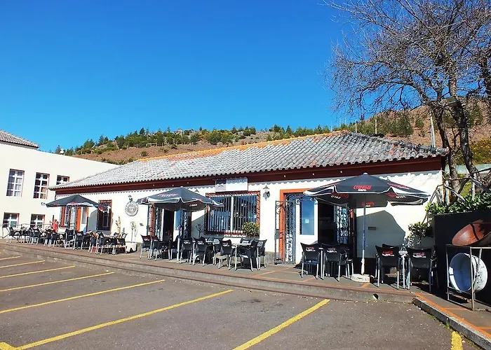 Hotel Pico Da Urze - Paul Da Serra
