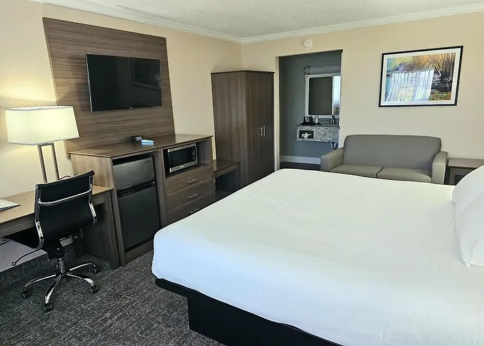 Roadstar Hotel Zephyrhills