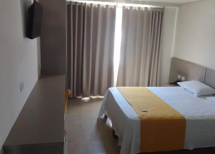 Itumbiara Palace Hotel
