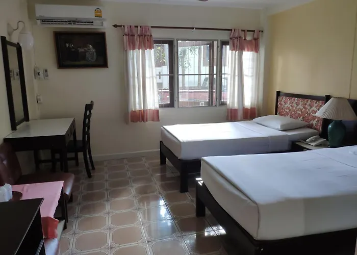 Changpuak Hotel