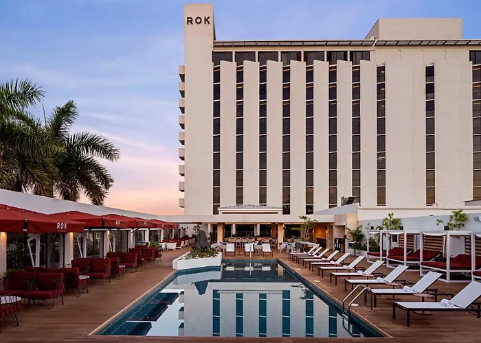 Rok Hotel Kingston, Tapestry Collection By Hilton