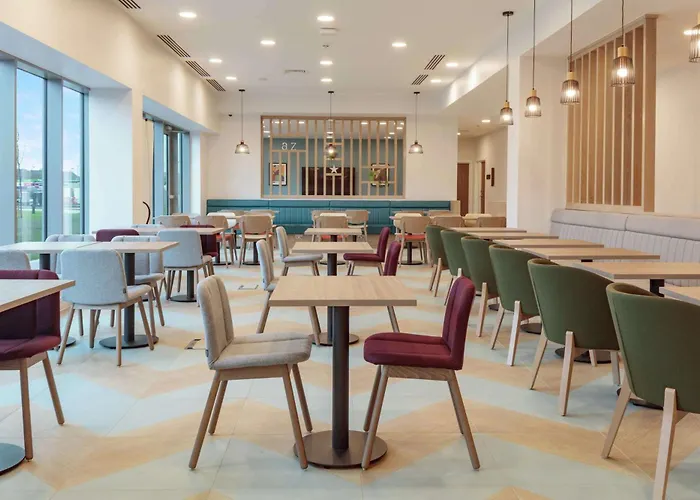 Hampton By Hilton Edinburgh Airport