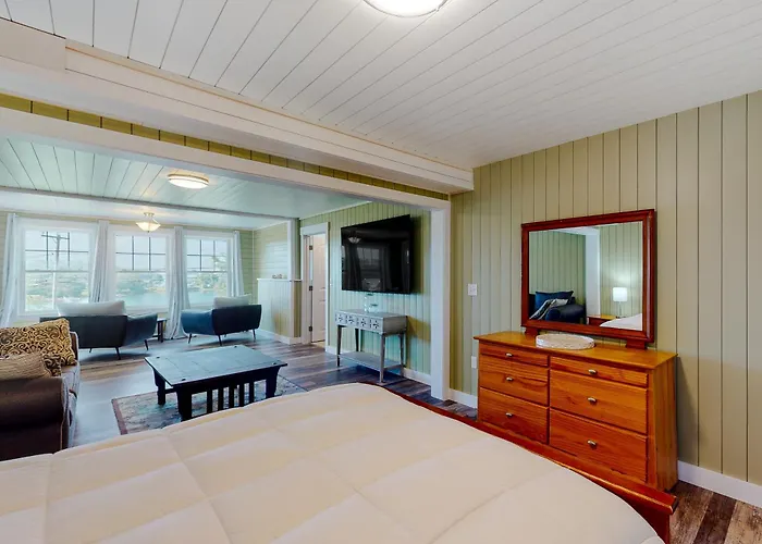Mill Pond Suite