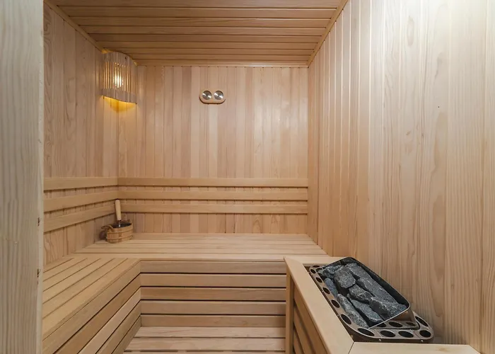 Boutique Hotel Shell