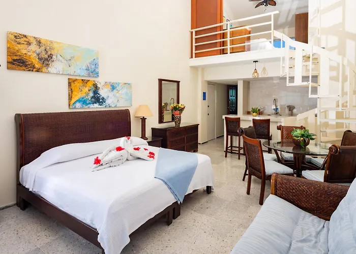 2 Story Oceanfront Penthouses On Cancun Beach!
