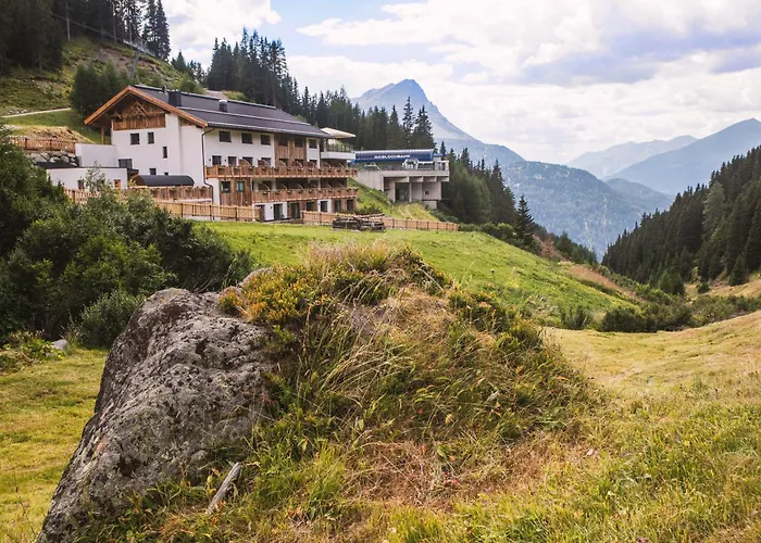 Das Jochelius - Ski-In & Ski-Out - Mountain Hideaway