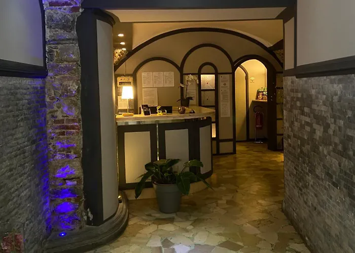 Hotel Pino Lerici