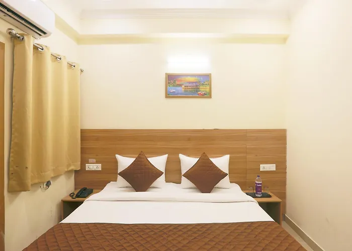 Hotel Lemon Suites & Banquet By Aura