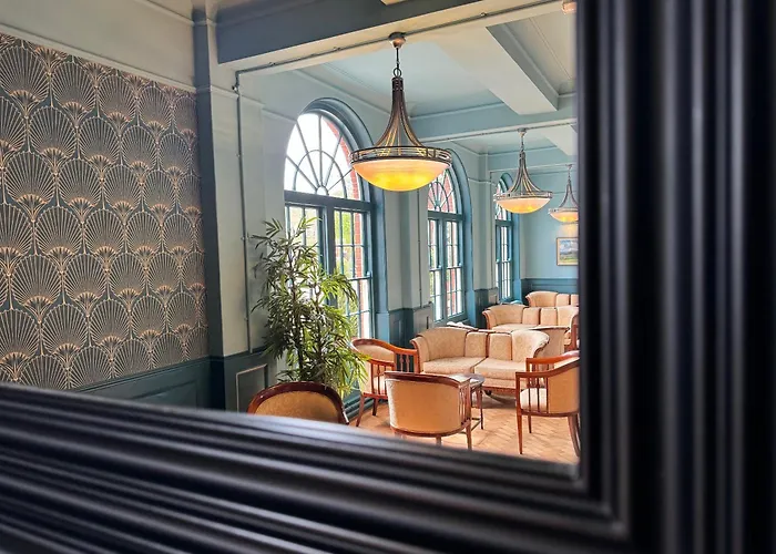 Charlotte House Hotel
